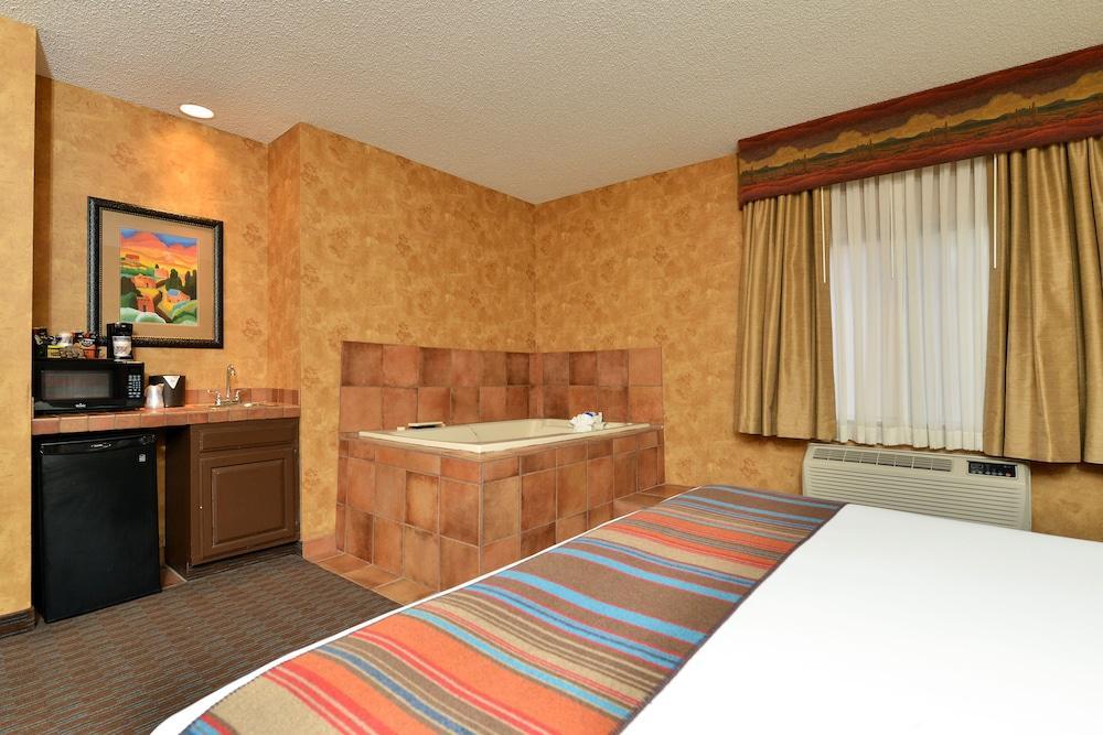 Hotel Western Of Santa Fe